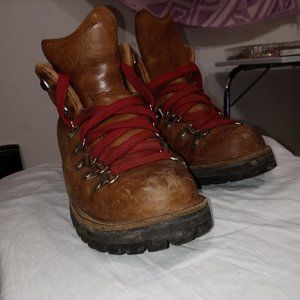 Danners Boots women size 7.5